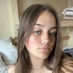 Lily Calvert - @lilyycalvert - Instagram