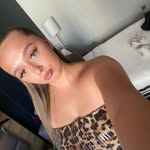 Lily Crookes - @lilyxcrookes - Instagram