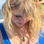Lily Dean - @ell_047 - Instagram