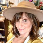 Lily Fields - @lilyfieldsvintage - Instagram