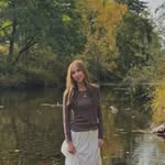 Lily - @lily_dins_friend - Instagram