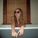 Lily Graham - @lilyann1022 - Instagram