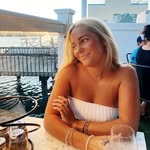 Lily Howard - @lilyhoward25 - Instagram