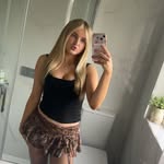 liliana - @lilymeehan1 - Instagram