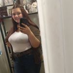 Lily Newcomb - @lily.newcomb.1253 - Instagram