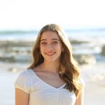 Lily - @lily.newman13 - Instagram