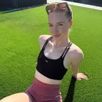 Lily O’Neill 💚 - @itslilyoneill - Instagram