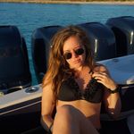 Lily - @lilyplanken - Instagram