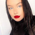 Lily Redmond - @lilyredmond2 - Instagram