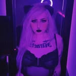 𝕷𝕴𝕷𝖄 𝕽𝕰𝕰𝖁𝕰𝕾 - @lilisntreal - Instagram