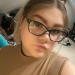 Lily Stratton - @lilystrat19 - Instagram