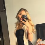 Lily Torres - @__lilytorres - Instagram
