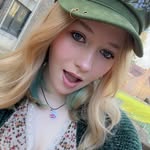 Lily Walker - @lilywalk217 - Instagram