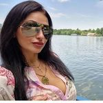 lily ward - @lilyward8499 - Instagram