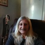Linda Bogle - @bog.linda - Instagram