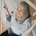 Linda Easterday - @the_bee_hive_collective - Instagram