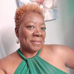 Linda Sharkey - @linda.sharkey.50 - Instagram