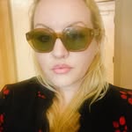 Linda Strawberry - @lindastrawberry - Instagram