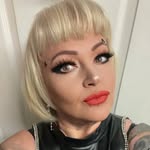 Linda Wilkins - @moonbutter73 - Instagram