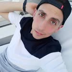 Linden - @lindenwebbpbq6k - Instagram