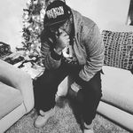 Lindon Smith - @nep_tune_ium - Instagram