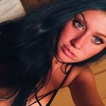 Lindsay Benton - @lindsaaaymichelle - Instagram