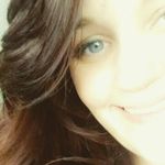 Lindsay Benton - @bentonlindsay - Instagram