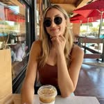 Lindsey Burrows - @lindseyburrows1 - Instagram