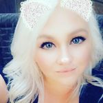 Lindsay Byrd - @lindsay.byrd.3760 - Instagram