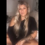 Lindsay Byrd - @linzluu22 - Instagram