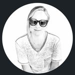 Green Hue Decor (Lindsay Cobb) - @greenhuedecor - Instagram
