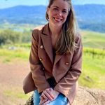 Lindsay Crane - @lcrane8 - Instagram