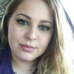Lindsay Crowder - @lindsaync25 - Instagram