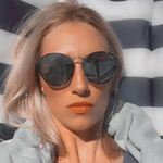 Lindsay de Vries - @thepitifulpearl - Instagram