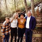 Lindsay DeYoung - @lindsaycdeyoung - Instagram