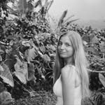 lindsay - @lindsay.ditlow - Instagram