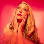 Lindsay-Elizabeth Hand - @thelindsayhand - Instagram