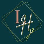 Author Lindsay Helm - @linds.helm - Instagram