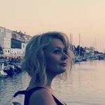 Lindsey Hendrickson - @lhendrickson888 - Instagram