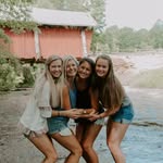 Lindsay Hoffner - @lindsayhoffner - Instagram