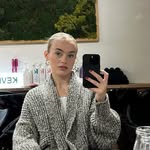 Lindsay Larson - @lindsaylarsonhair - Instagram