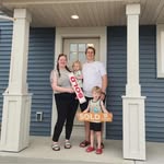Lindsay Larson - @llarson11 - Instagram