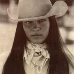 Lindsay Lee Muse - @lindsayleemuse - Instagram