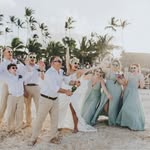 Lindsay Newcombe - @lindsay_newcombe - Instagram