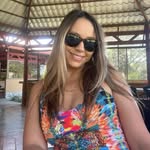 Lindsay Rocha - @lind_rocha.30 - Instagram