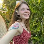 Lindsay Shea - @shaketheshea - Instagram