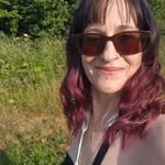 Lindsay Watts - @linz.watts.77 - Instagram