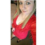 Lindsey Britton - @lindz9306 - Instagram