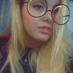 Lindsey Britton - @brittolindsey - Instagram
