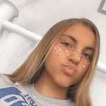 Lindsey Bunch - @lindsey_basketball12 - Instagram